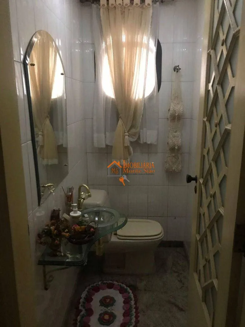 Imagem Apartamento com 3 dormitórios à venda, 230 m² por R$ 1.170.000,00 - Vila Galvão - Guarulhos/SP