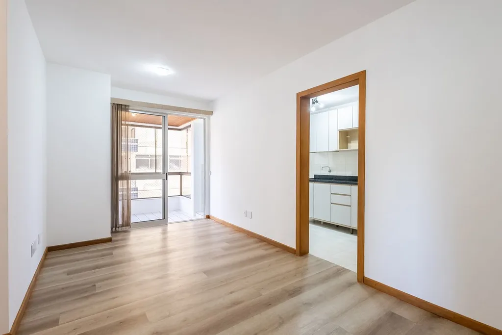 Imagem Apartamento à venda em Porto Alegre, Partenon, com 3 quartos, 68m2