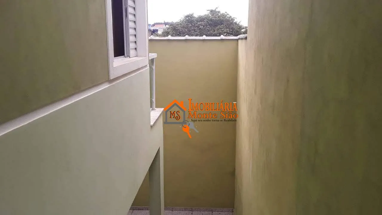 Imagem Sobrado com 3 dormitórios à venda, 200 m² por R$ 550.000,00 - Vila Carmela II - Guarulhos/SP