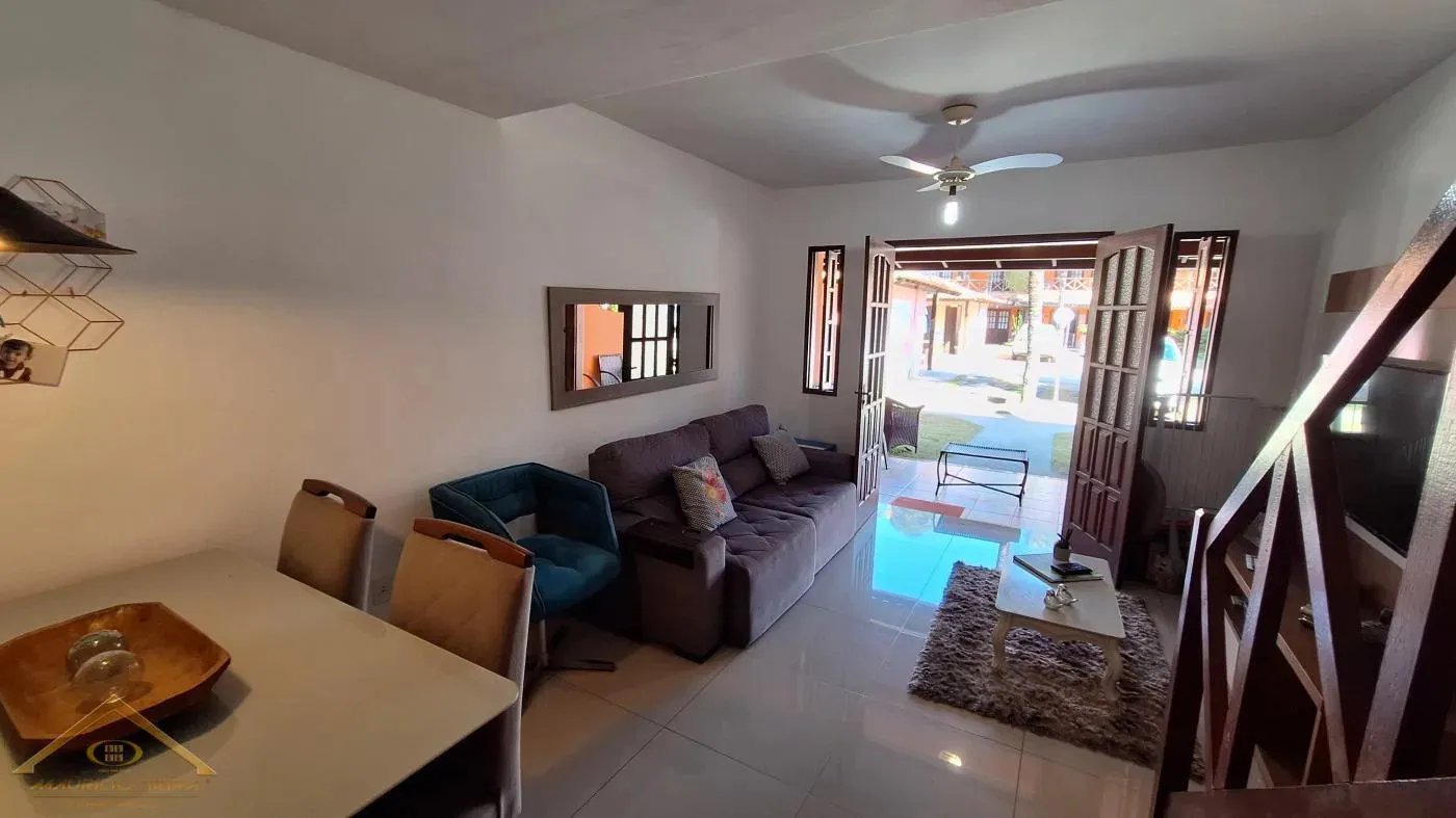 Imagem Casa em Condomínio para Venda em Cabo Frio / RJ no bairro Ogiva