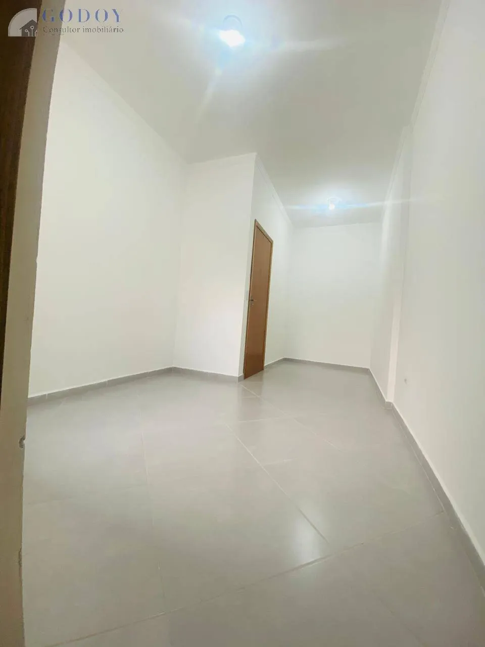 Imagem Casa à Venda no Portal dos Eucaliptos - Qualidade, Espaço e Conforto