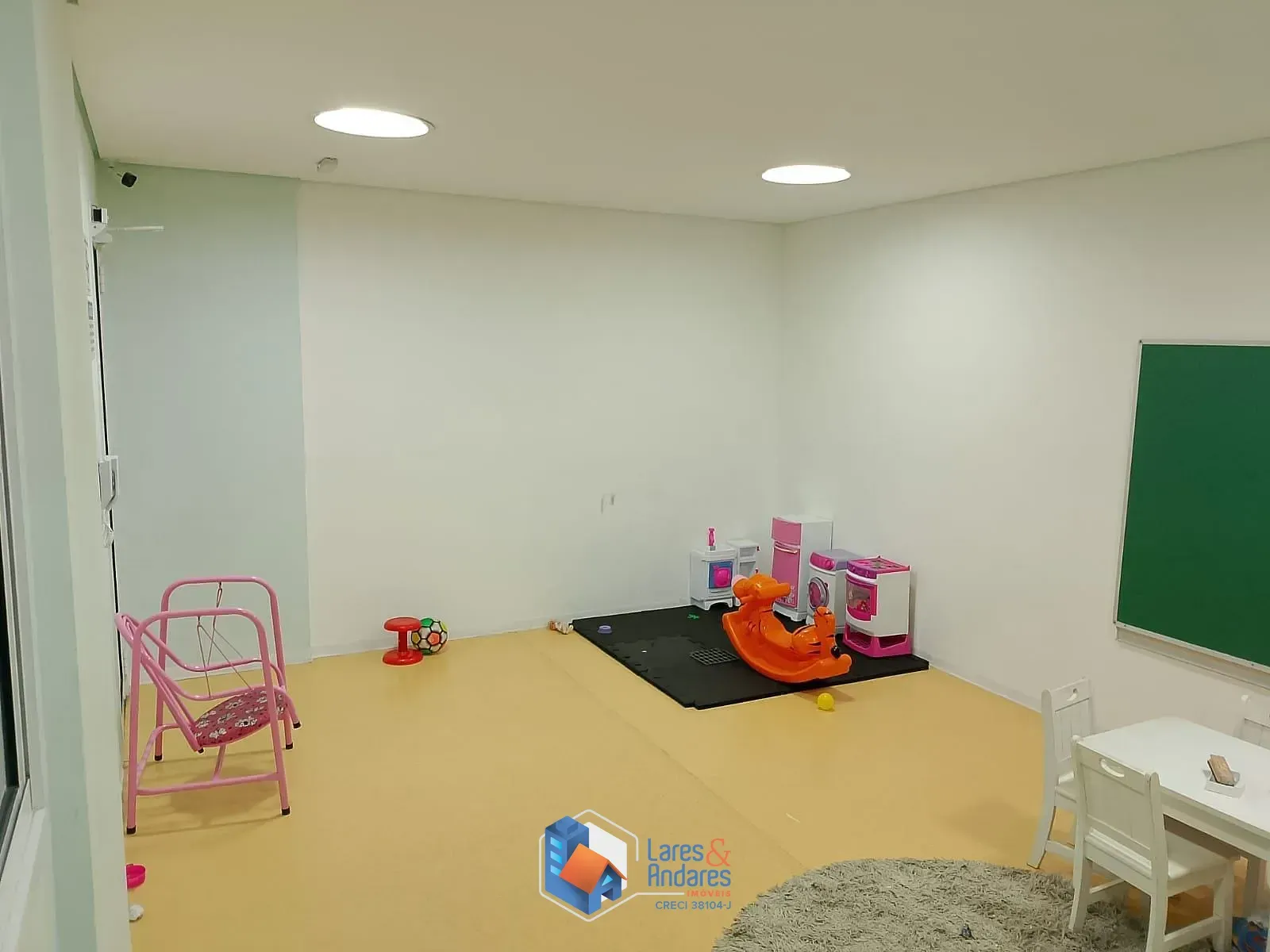 Imagem APTO À VENDA, COM 47M² 2 DORMS, ARMÁRIOS PLANEJADOS, SACADA E 1 VAGA COM LAZER COMPLETO - VILA NOVA CACHOEIRINHA, SÃO PAULO