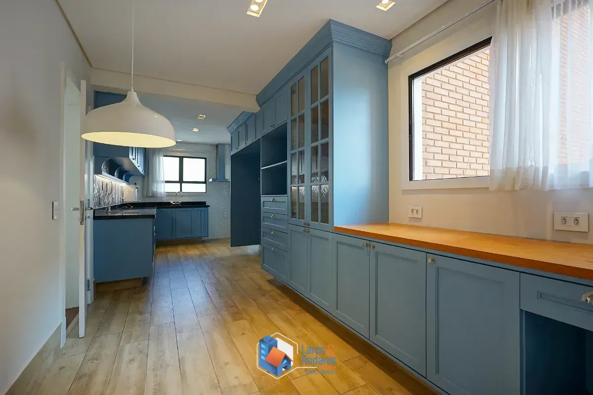 Imagem Apartamento para venda em Campo Belo com 4 quartos, sendo 2 suítes, 276m²