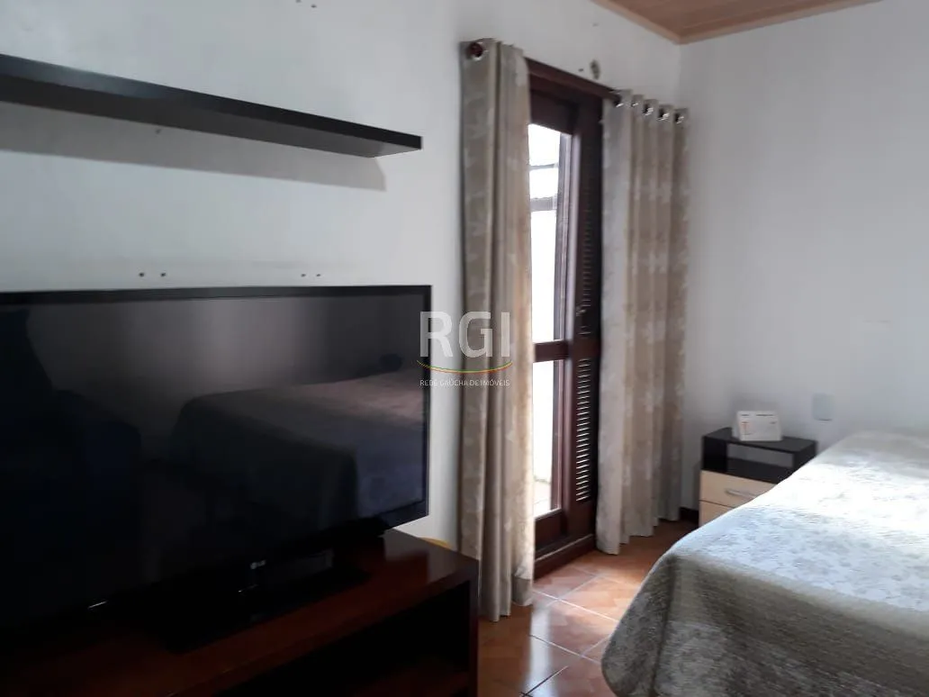 Imagem Casa para Venda - 200m², 3 dormitórios, sendo 1 suites, 1 vaga - Santana