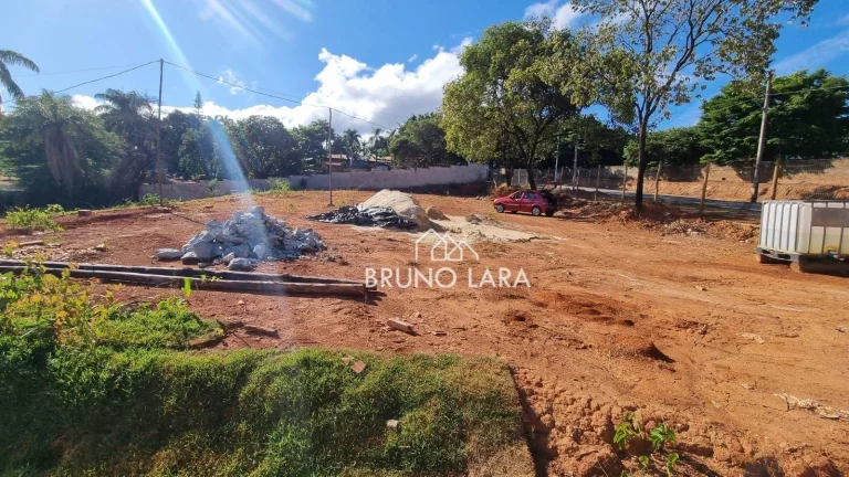 Imagem Área à venda bairro Resplendor em Igarapé /MG.