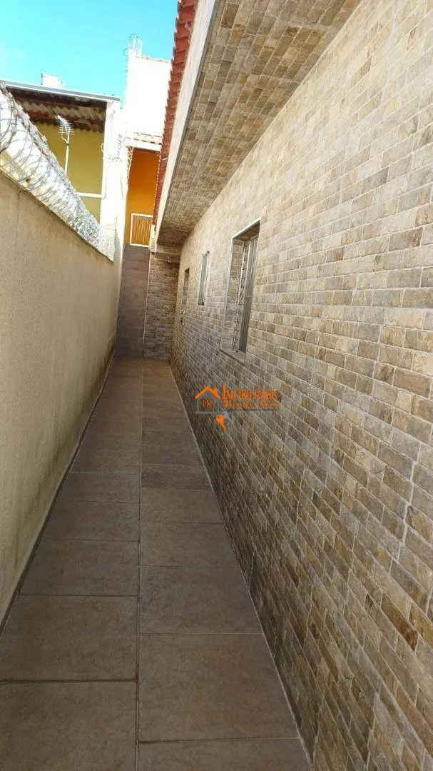 Imagem Casa com 4 dormitórios à venda, 199 m² por R$ 959.000,00 - Jardim São João - Guarulhos/SP