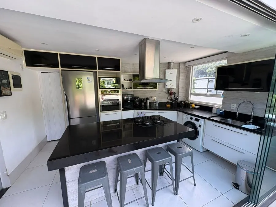 Imagem Cobertura duplex no Edifício Joá, 130 m² e 2 suítes