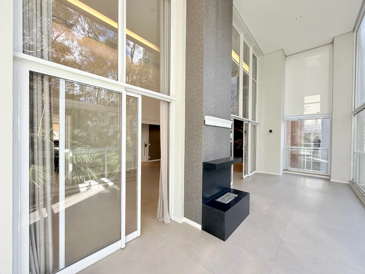 Imagem Apartamento para venda e locação em Jardim Fonte do Morumbi com 4 quartos, sendo 3 suítes, 301m2