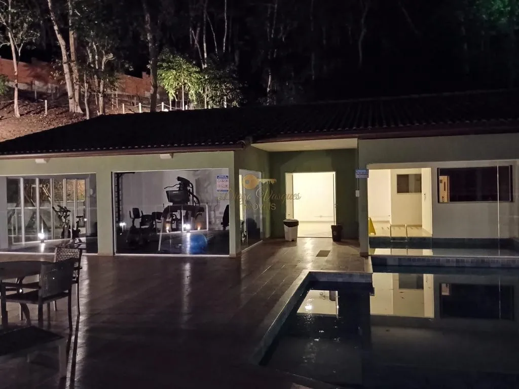 Imagem Casa em Condomínio para Venda em Petrópolis / RJ no bairro Itaipava