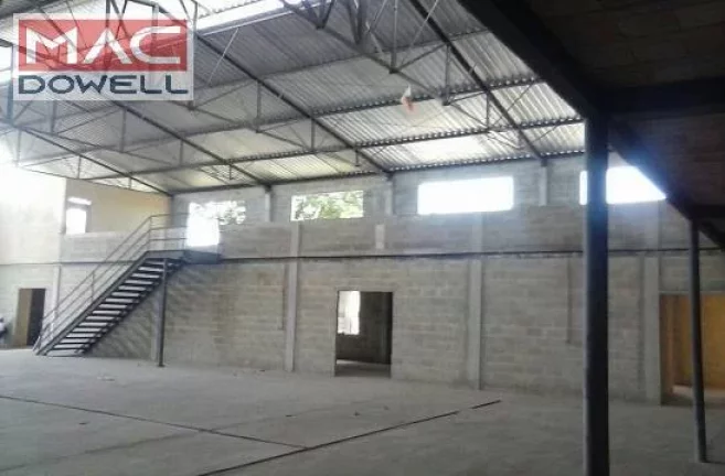 Imagem Galpão Comercial de 944,00 m² - A VENDA - Duque de Caxias/RJ
