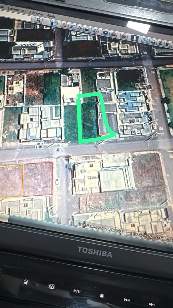 Imagem Terreno à venda, 300 m² por R$ 190.000,00 - Campos Elíseos - Patos de Minas/MG
