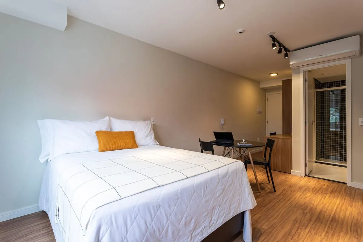 Imagem Apartamento com 1 Quarto para alugar, 28m² - Saúde
