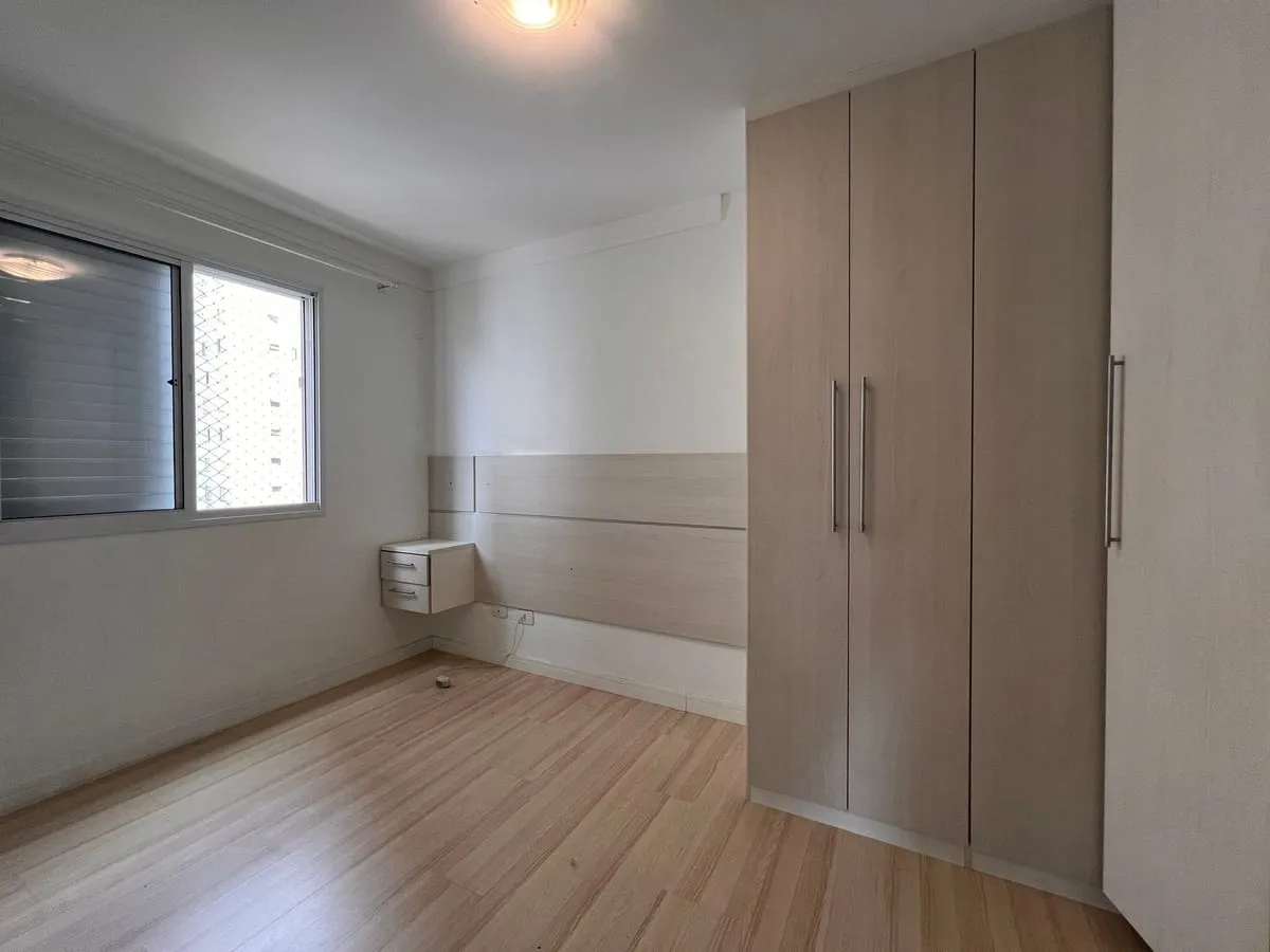 Imagem Apartamento com 3 Quartos para alugar, 90m² - Jabaquara