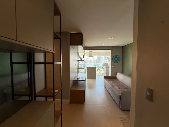 Imagem Apartamento com 58m2 na Av. Santo Amaro.