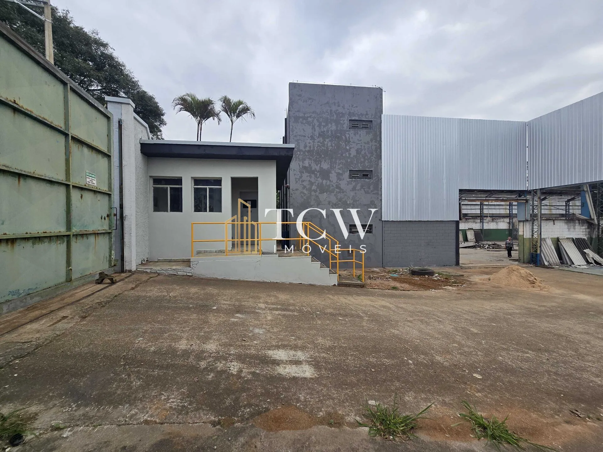 Imagem Galpão Logístico para Locação em Cumbica - Guarulhos/SP | 5.400 m² | Próximo à Rodovia Presidente Dutra