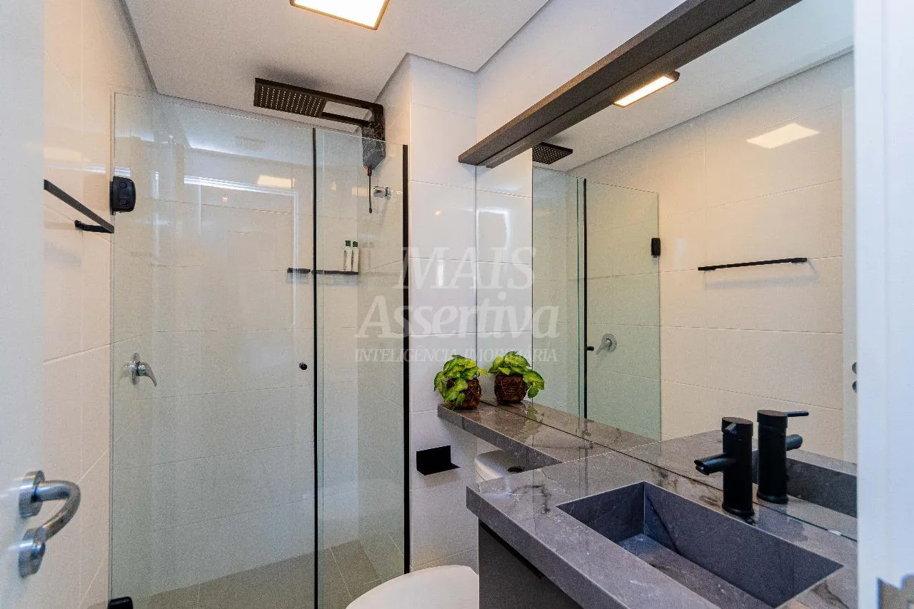 Imagem Ótimo apartamento mobiliado e decorado à venda em Porto Alegre/RS