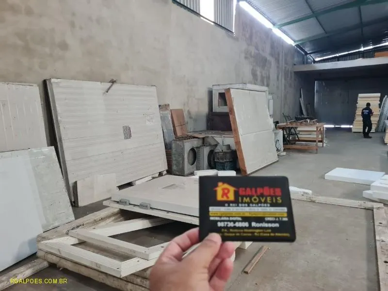 Imagem Galpão para Locação em DUQUE DE CAXIAS, Santa Cruz Da Serra, 2 banheiros