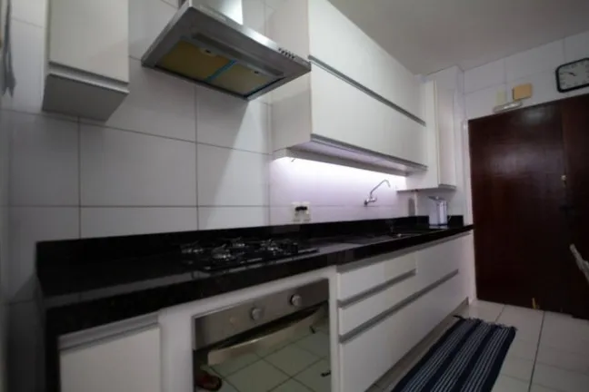 Imagem Apartamento com 3 Quartos à Venda, 106 m² em Boa Viagem - Recife