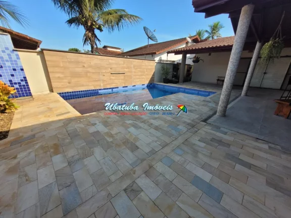 Imagem Linda casa com piscina em condomínio fechado em Ubatuba