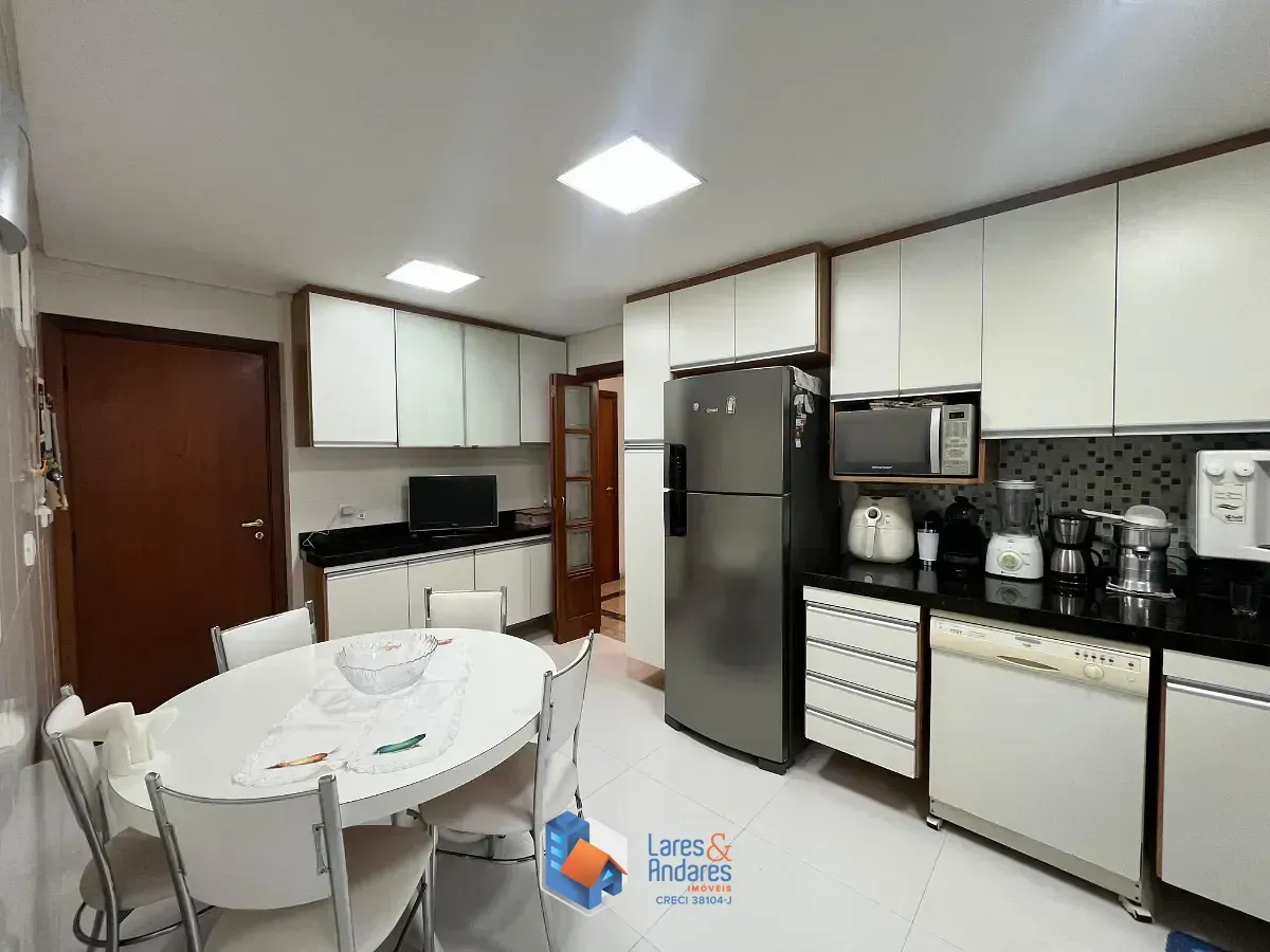 Imagem Apartamento para venda em Ipiranga com 4 quartos, sendo 2 suítes, 137m²