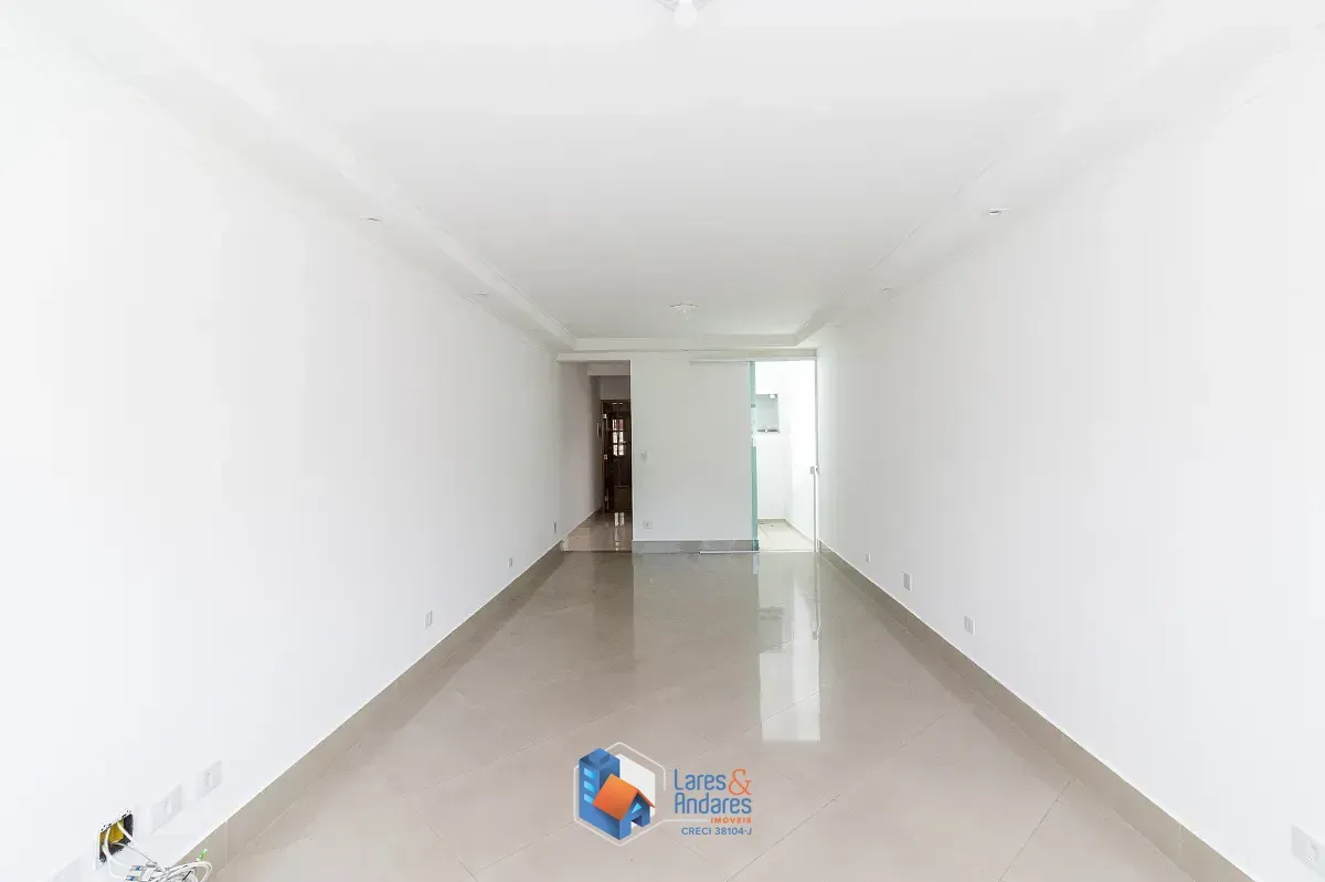Imagem Sobrado para venda em Parque São Domingos com 3 quartos, sendo 3 suítes, 102m²
