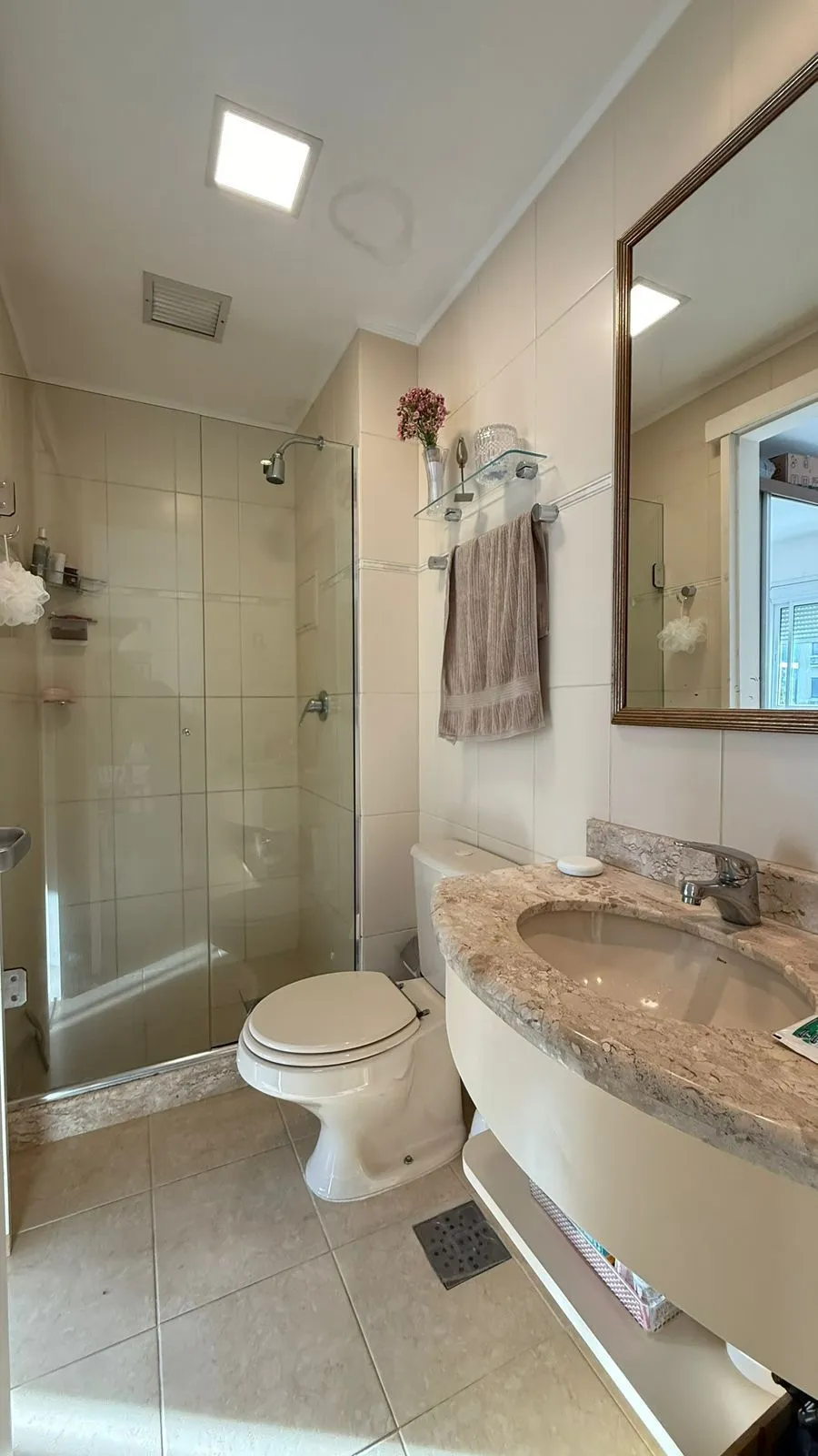 Imagem Apartamento 1 dormitório c/vaga escriturada coberta e infra completa no Rio Branco
