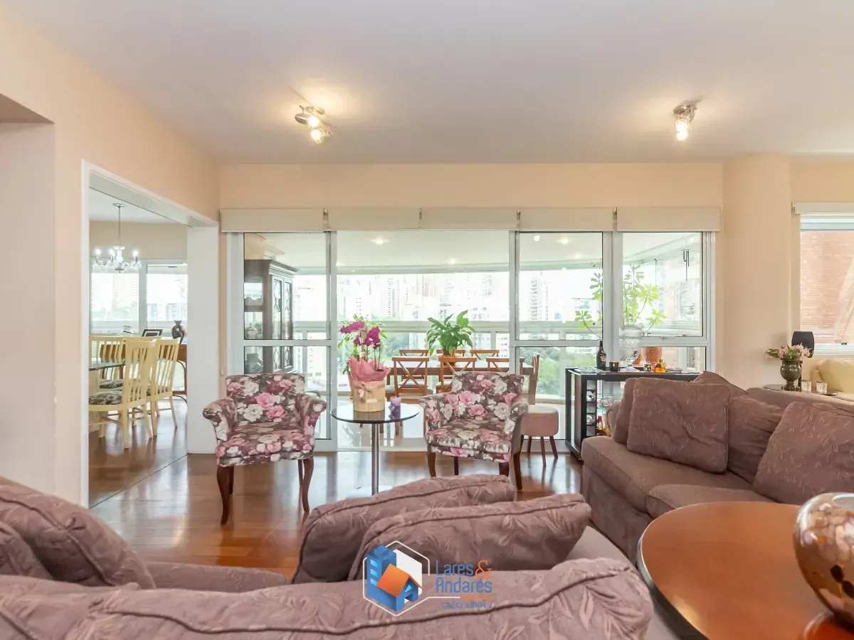 Imagem Apartamento para venda em Vila Suzana com 4 quartos, sendo 4 suítes, 244m²