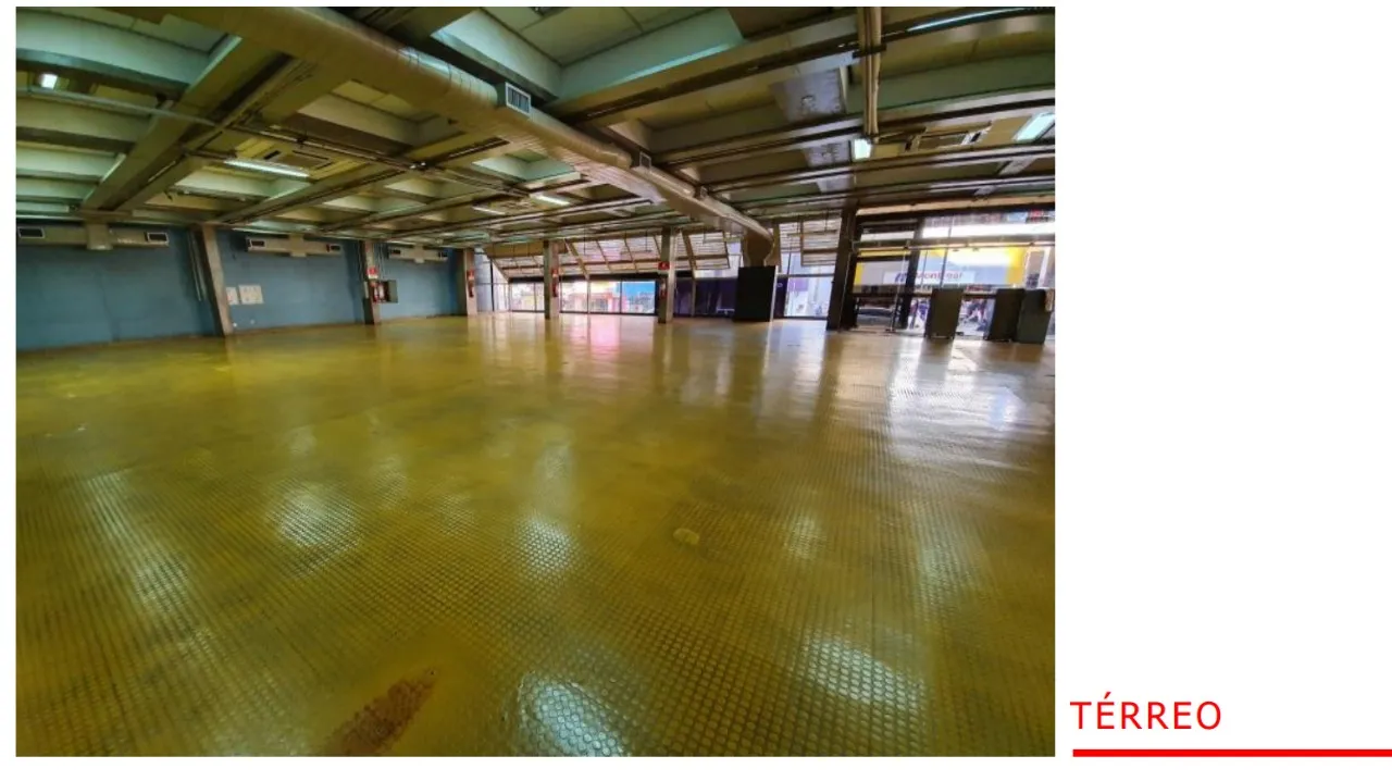Imagem Ponto Comercial de Alto Padrão no Centro de Campinas-SP: 9 Vagas de Garagem e 2.964,21 m² de Área Disponíveis!