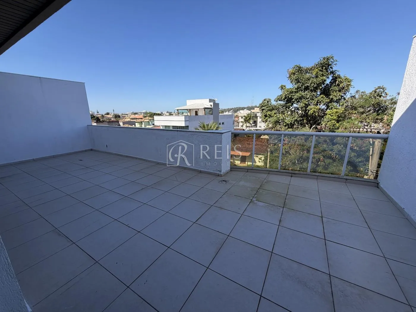 Imagem Apartamento para Venda em Rio das Ostras, Recreio, 3 dormitórios, 2 suítes, 3 banheiros, 1 vaga