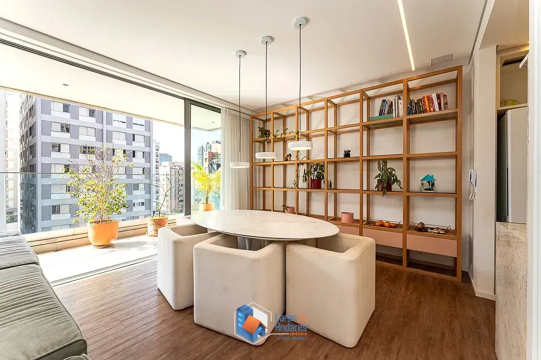 Imagem Duplex para venda em Cerqueira César com 2 quartos, sendo 2 suítes, 118m²