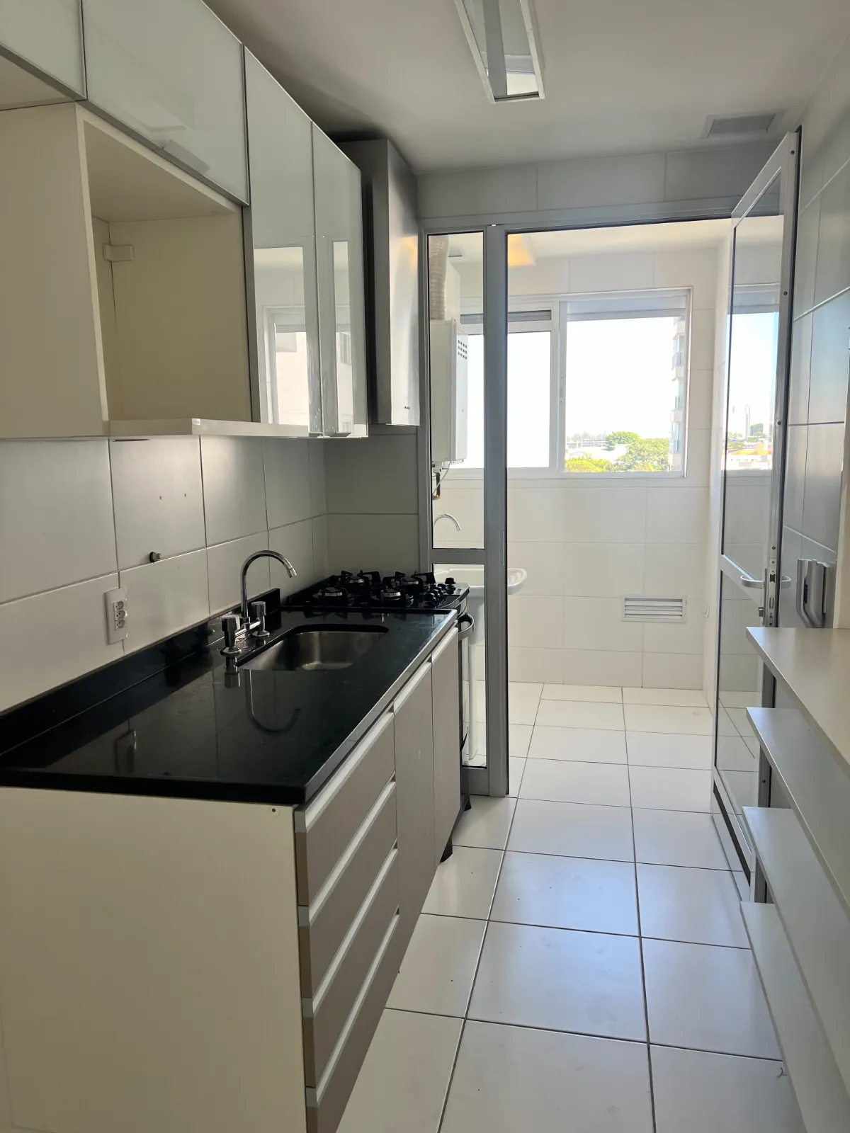 Imagem Apartamento para venda em Vila Anastácio com 2 quartos, sendo 1 suíte, 70m2