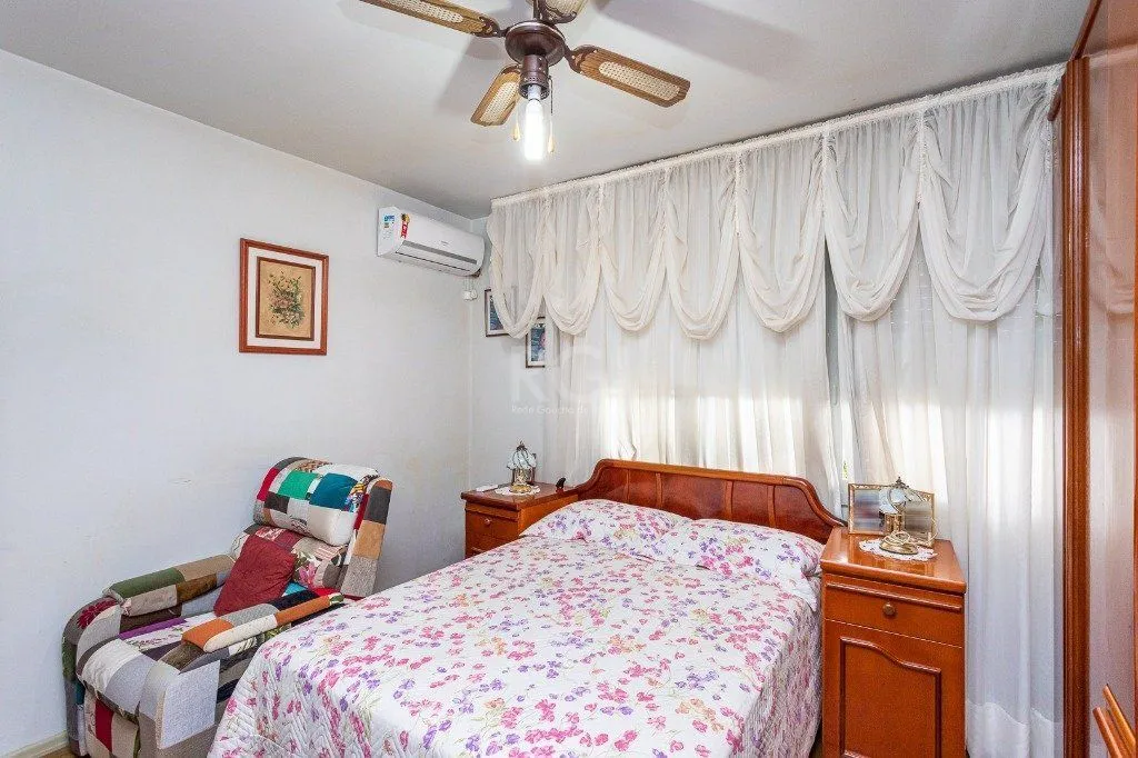 Imagem Casa Condominio para Venda - 325m², 3 dormitórios, 3 vagas - Teresópolis