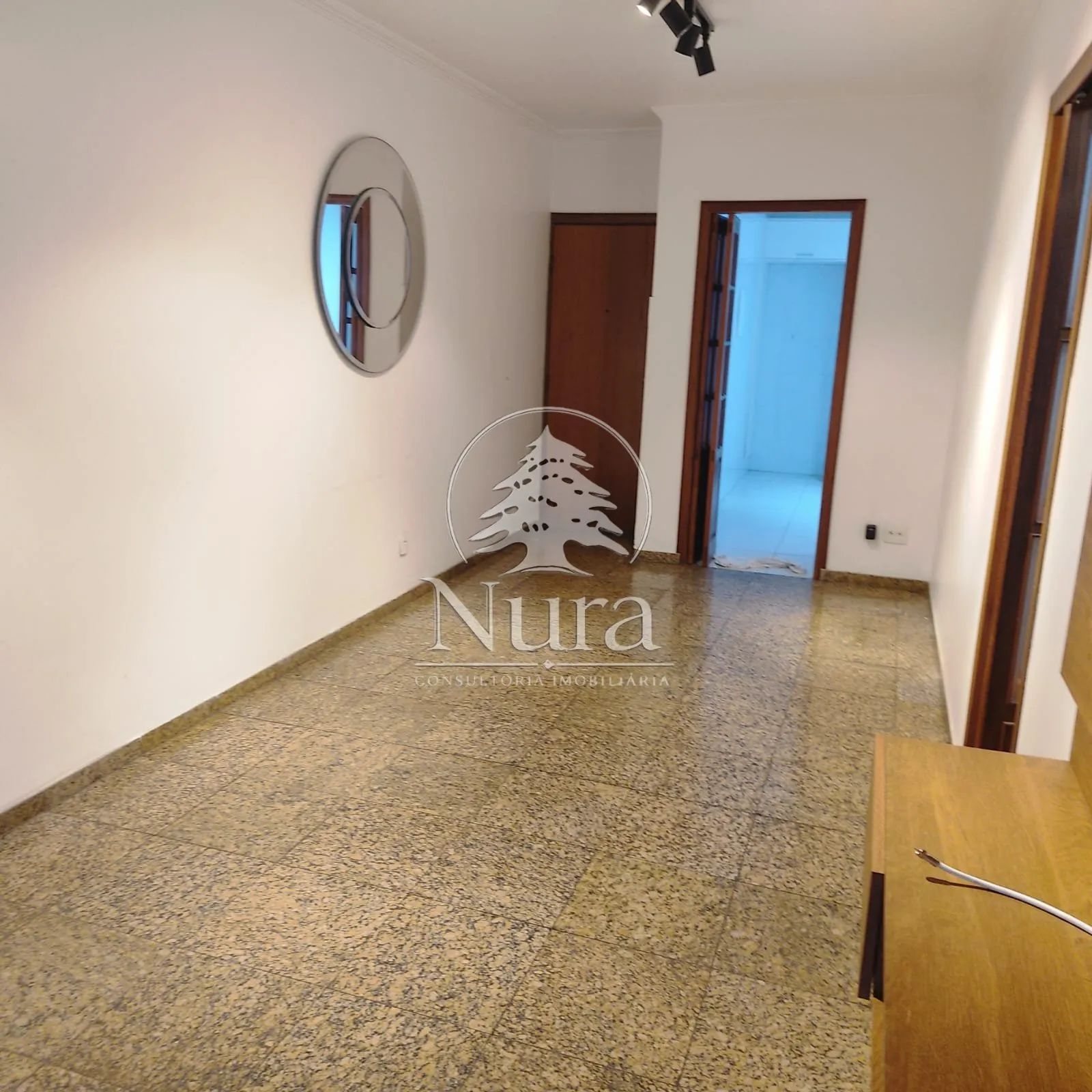 Imagem Apartamento de 2 quartos, 89m² no bairro Ponta da Praia, em Santos