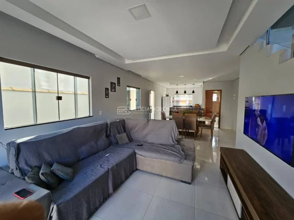 Imagem Casa à Venda