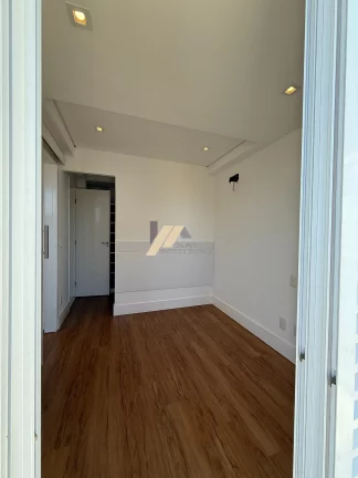 Imagem Apartamento no Cambuí: 1 quarto, 1 suíte, 2 banheiros, 2 vagas, 60m² - Venda e Locação em Campinas-SP.