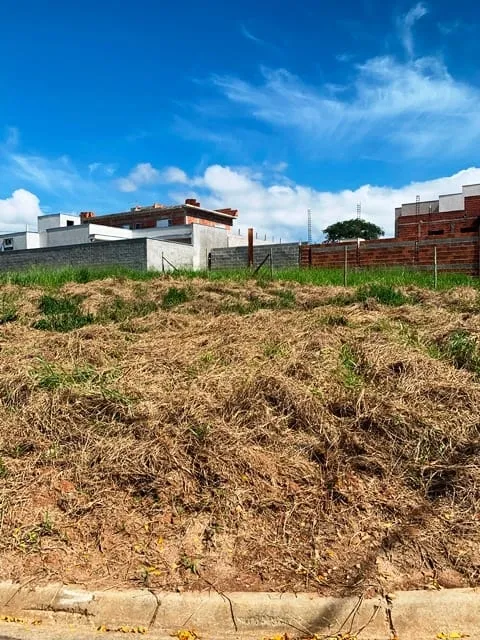 Imagem Terreno à venda 330.16M², Loteamento Residencial e Comercial Flamboyant, Pindamonhangaba - SP