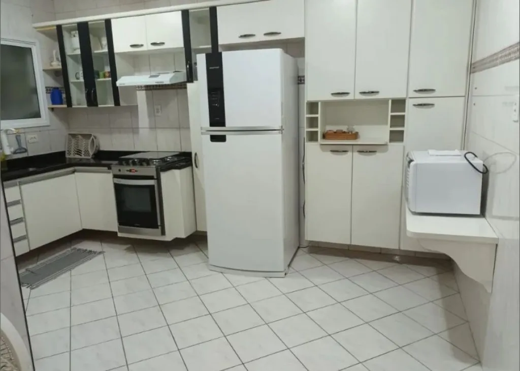 Imagem APARTAMENTO COM 114,00 m² - GUILHERMINA - PRAIA GRANDE SP