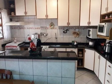 Imagem Casa à venda 3 Quartos, 1 Suite, 2 Vagas, 159.1M², Vila Rica, Pindamonhangaba - SP