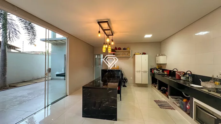 Imagem Sobrado 02 Suítes 273m² na 1503 Sul