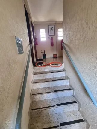 Imagem APARTAMENTO USADO A VENDA EM ITAQUERA - POUCOS METROS RADIAL LESTE.