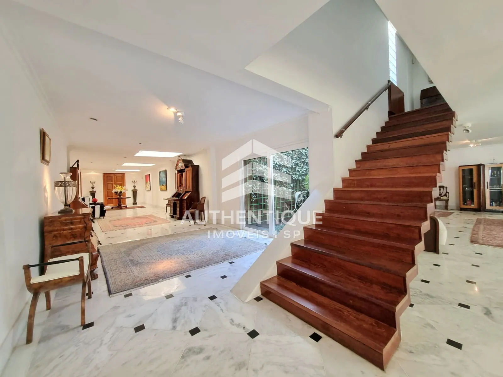 Imagem Casa Alto Padrão no bairro Planalto Paulista à venda