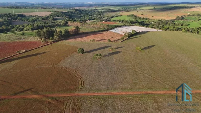 Imagem Fazenda Anápolis Goiás-GO Grande Potencial para Pecuária, Agricultura, Loteamento e Mineração