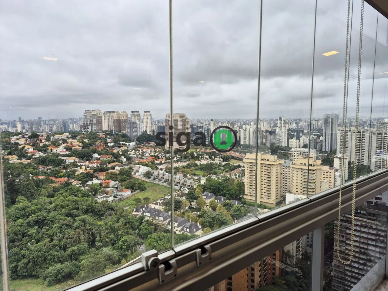 Imagem Cobertura à Venda com 5 Quartos no Real Parque