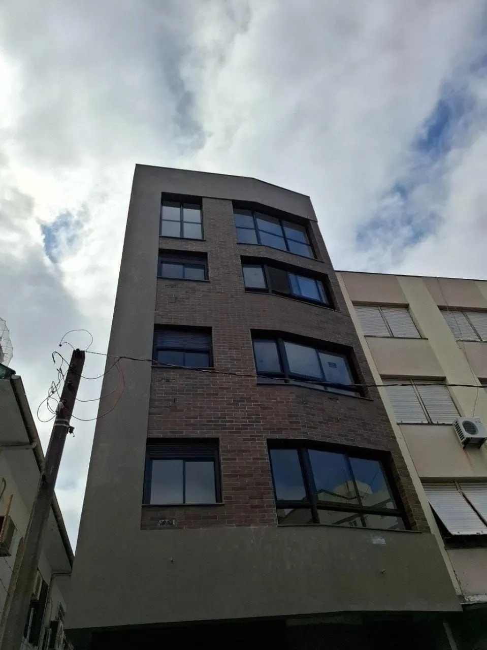 Imagem Apartamento Duplex 1 Dormitório à Venda na Cidade Baixa - Porto Alegre