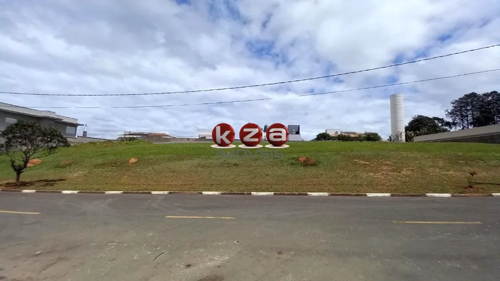 Foto do imóvel Terreno em Condomínio de Luxo em Valinhos-SP, Villa lombarda, 1.000 m² de Área Disponível!