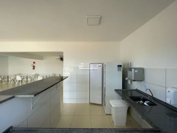 Imagem Apartamento com 2 Dormitórios no Condomínio Park Primavera, no bairro Conjunto Manoel Mendes - Uberaba