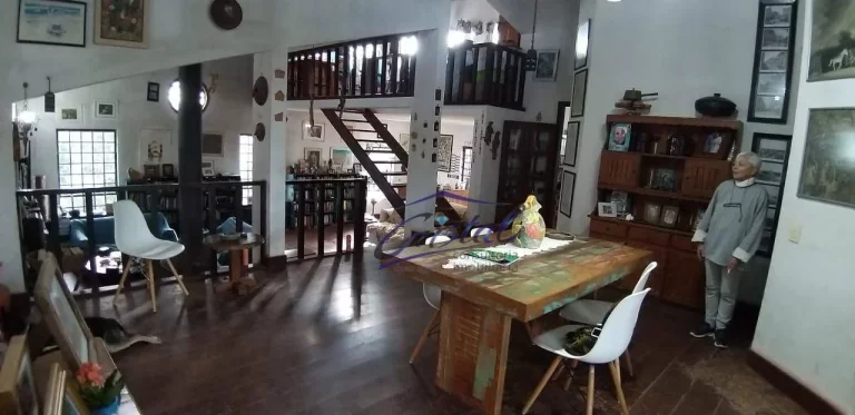 Imagem Casa de 3 dormitórios 1 suite 6vagas de garagem