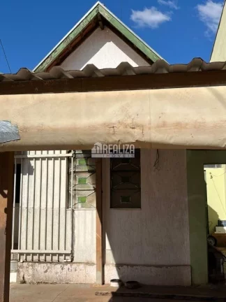 Imagem Casa com edícula à venda no bairro Olinda, em Uberaba