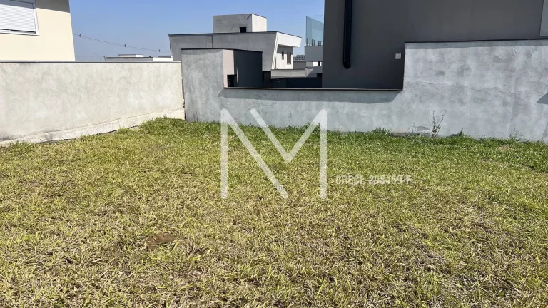 Imagem Terreno à Venda 250m² Leve aclive Pronto para construir - Bairro Floresta