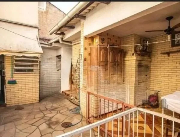 Imagem Casa sobrado no bairro Tristeza de 4 dormitórios 3 vagas
